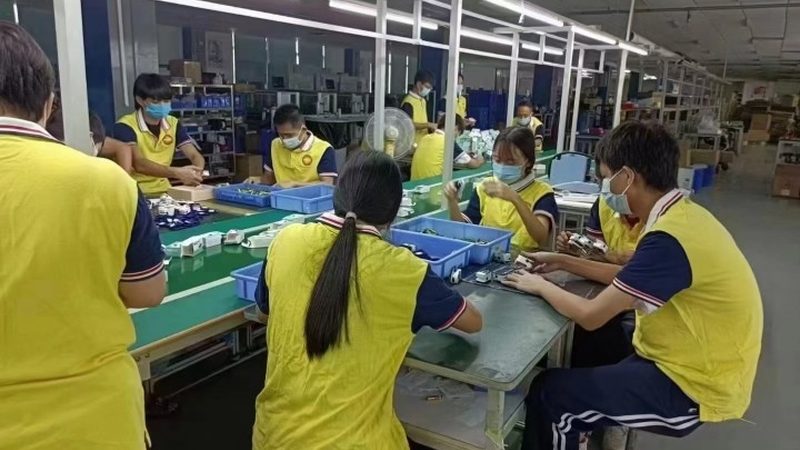 判断哪种收费方式更合适，主要取决于搬家物品的数量和体积。以下是一些判断标准：